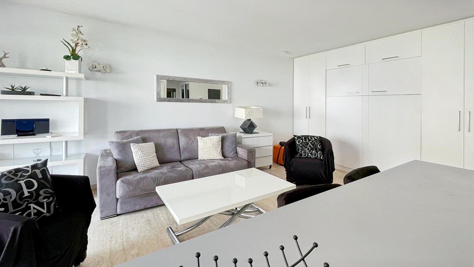 Appartement 2 Modern, Terrace And Parking *