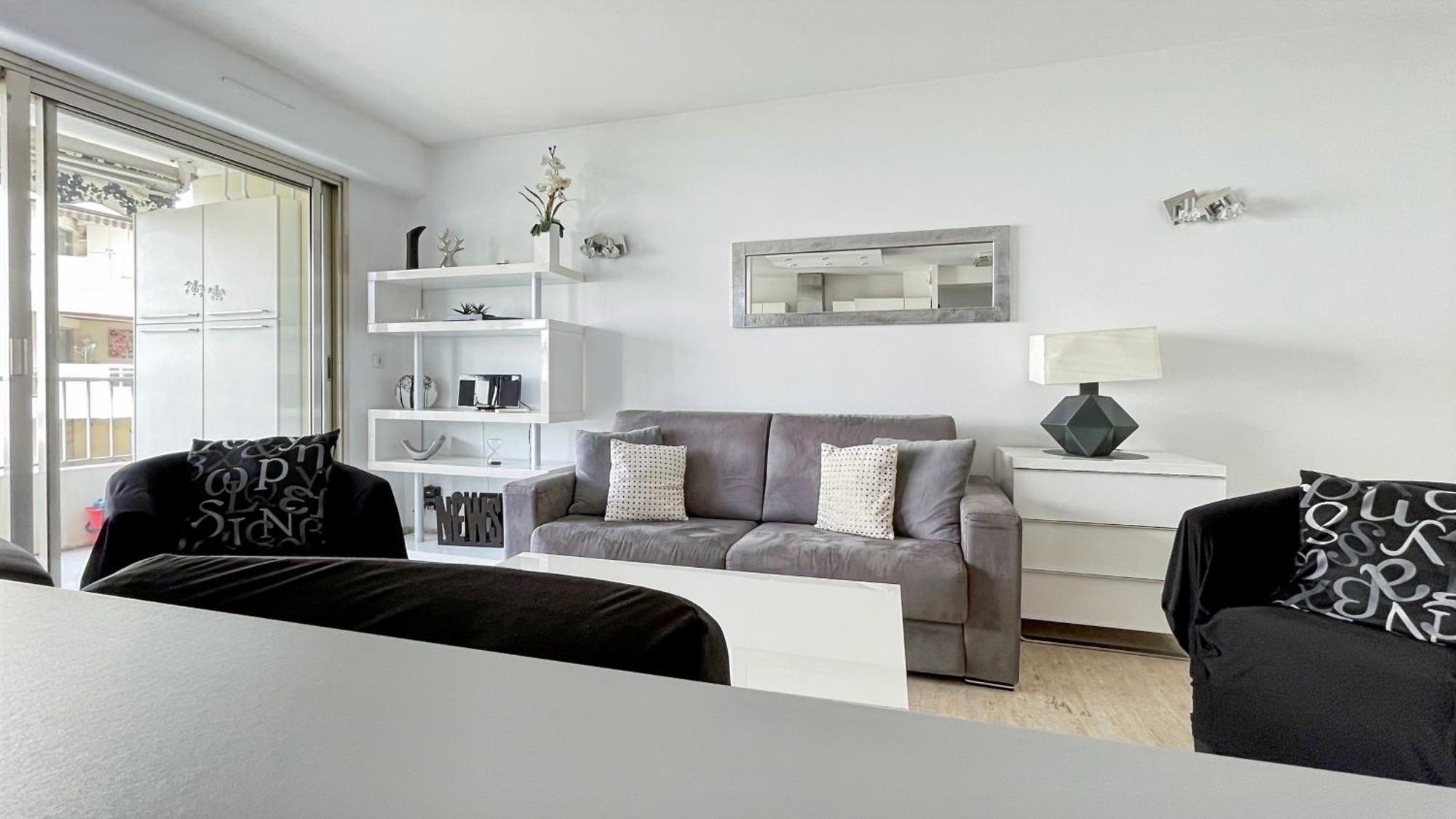 2 Modern, Terrace And Parking * Cannes