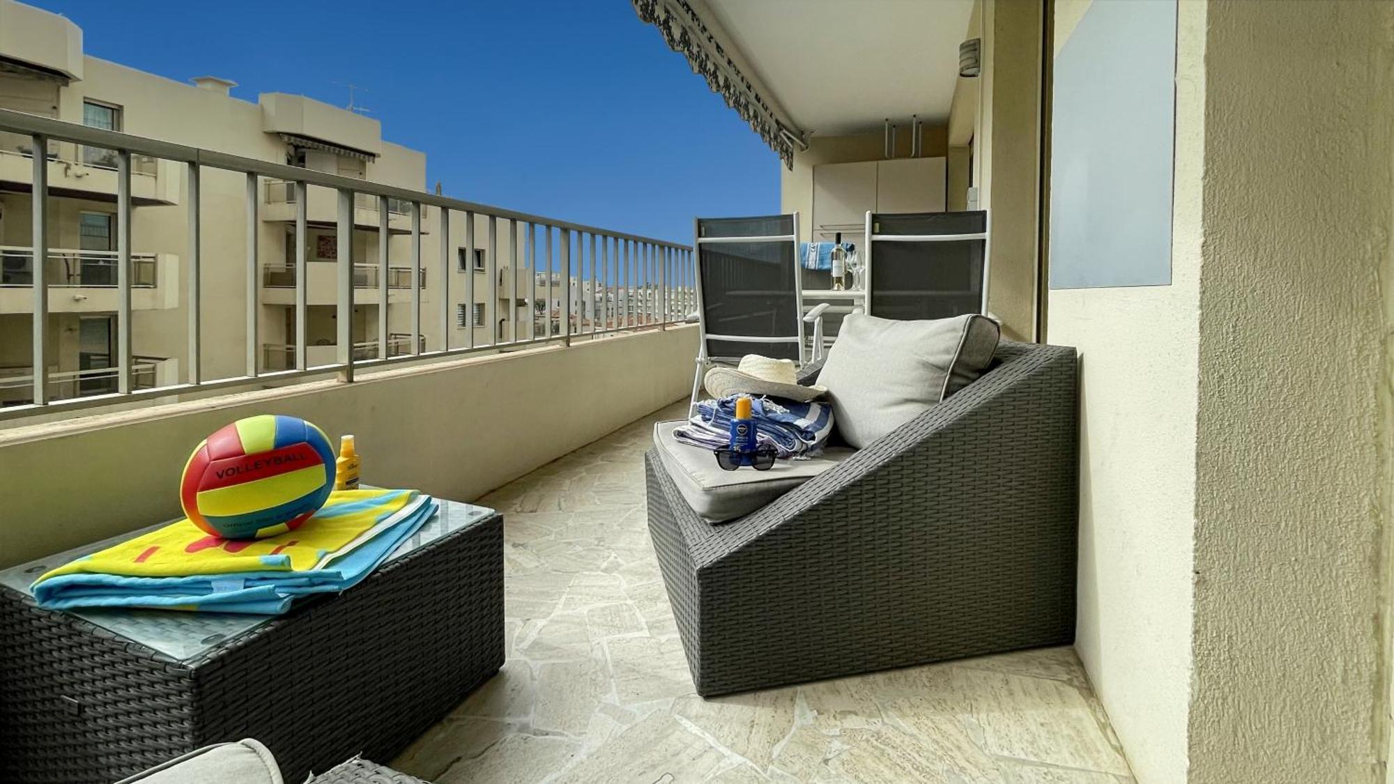 Appartement 2 Modern, Terrace And Parking *